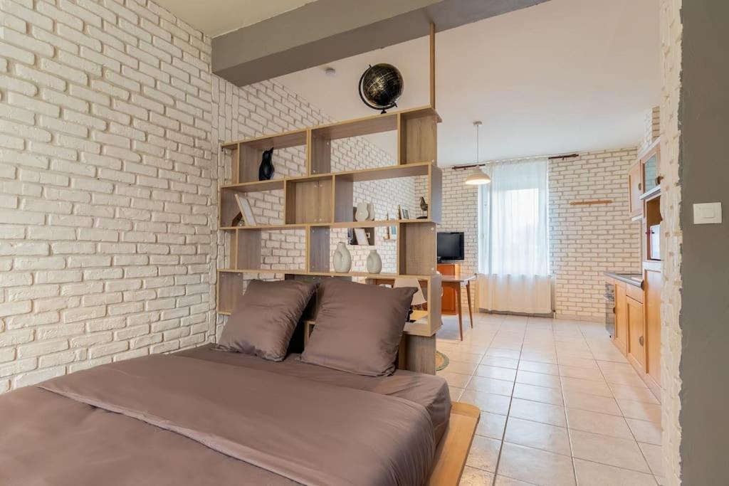 Le Graphite Apartamento Auboue Exterior foto